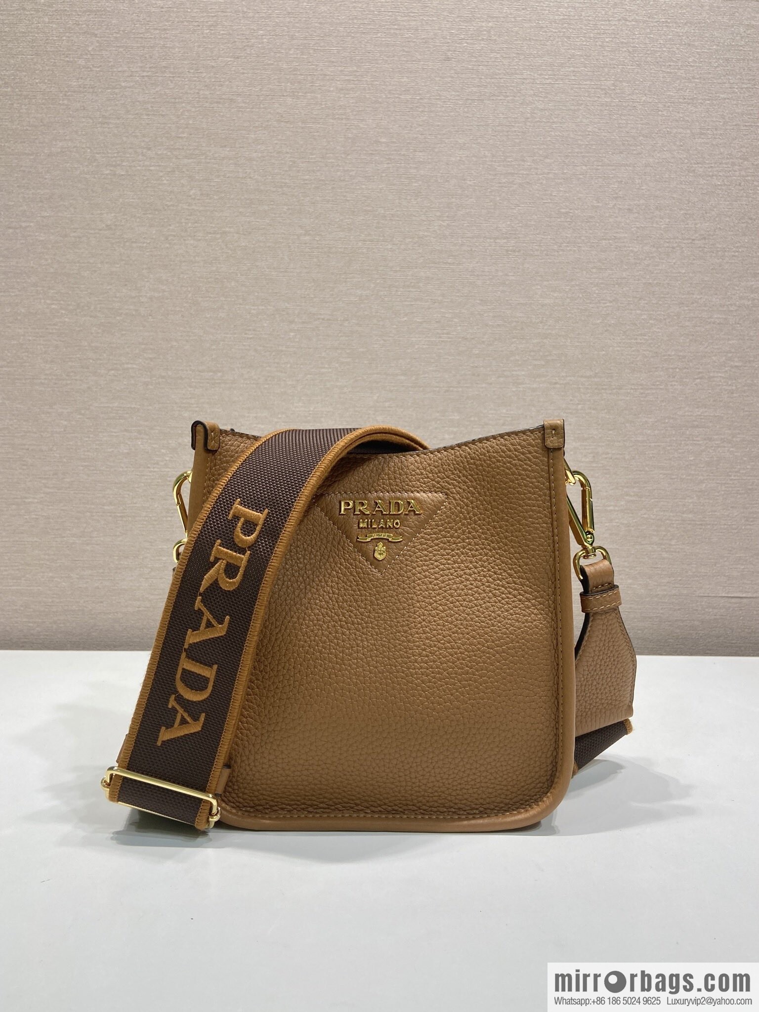 PRADA 👏 new shoulder strap bag 👏 1BH191-1/tote bag, caramel color
