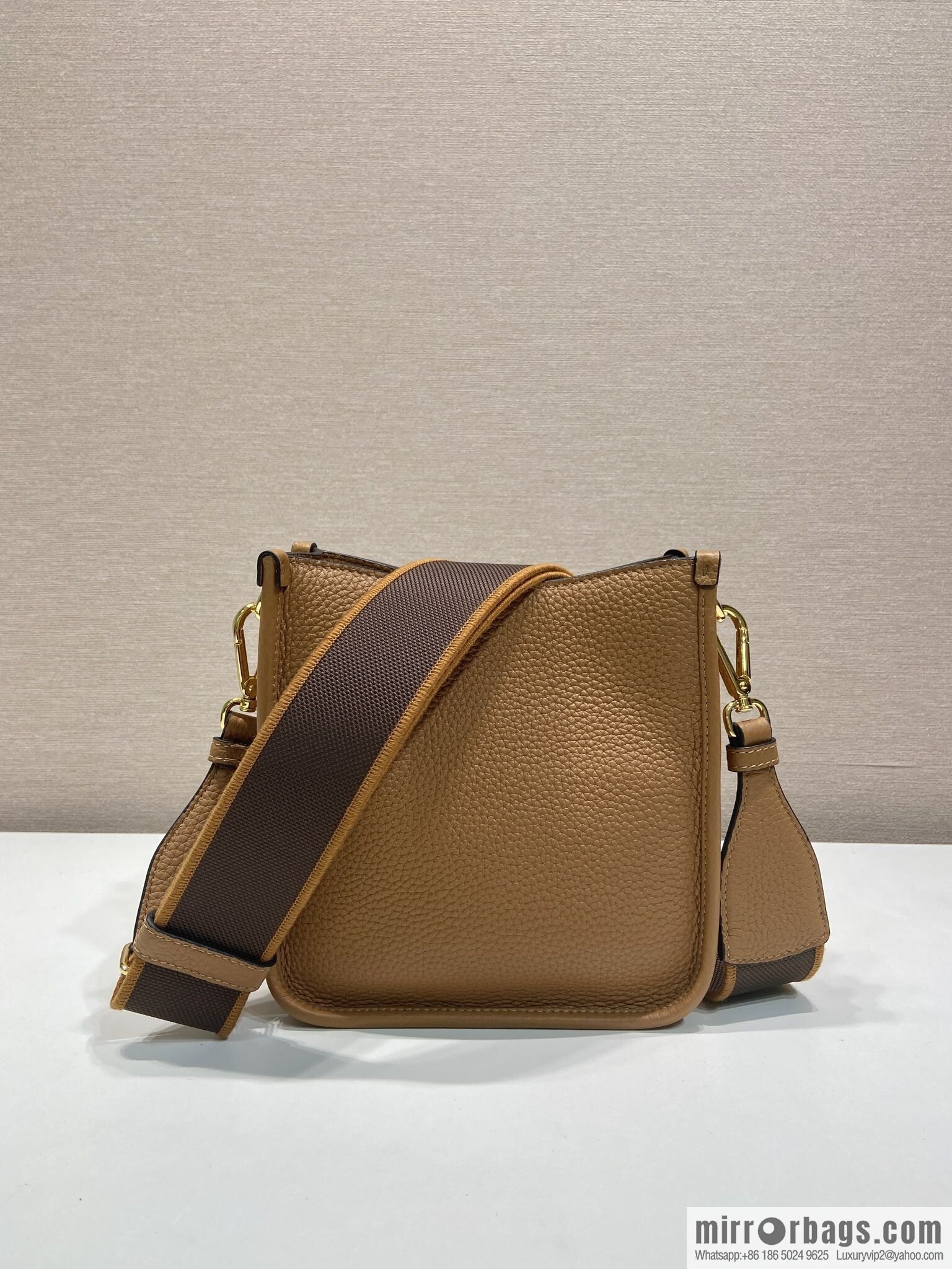 PRADA 👏 new shoulder strap bag 👏 1BH191-1/tote bag, caramel color