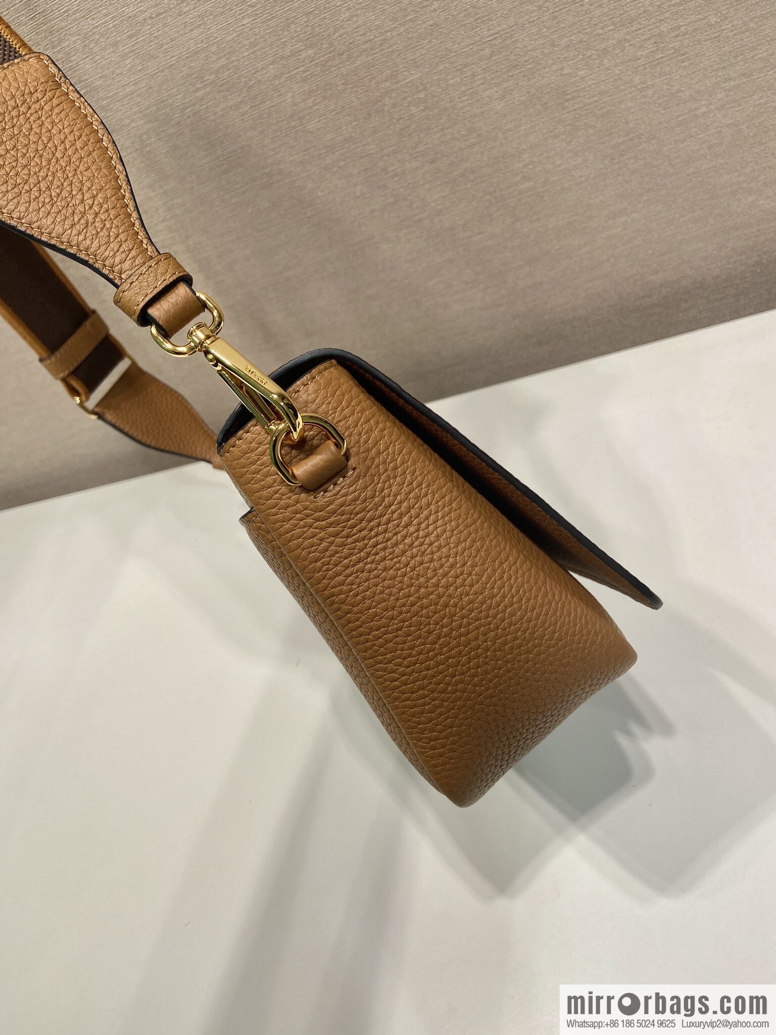 PRADA 🎉 new shoulder strap 🎉 1BD314-1 🎉 caramel color