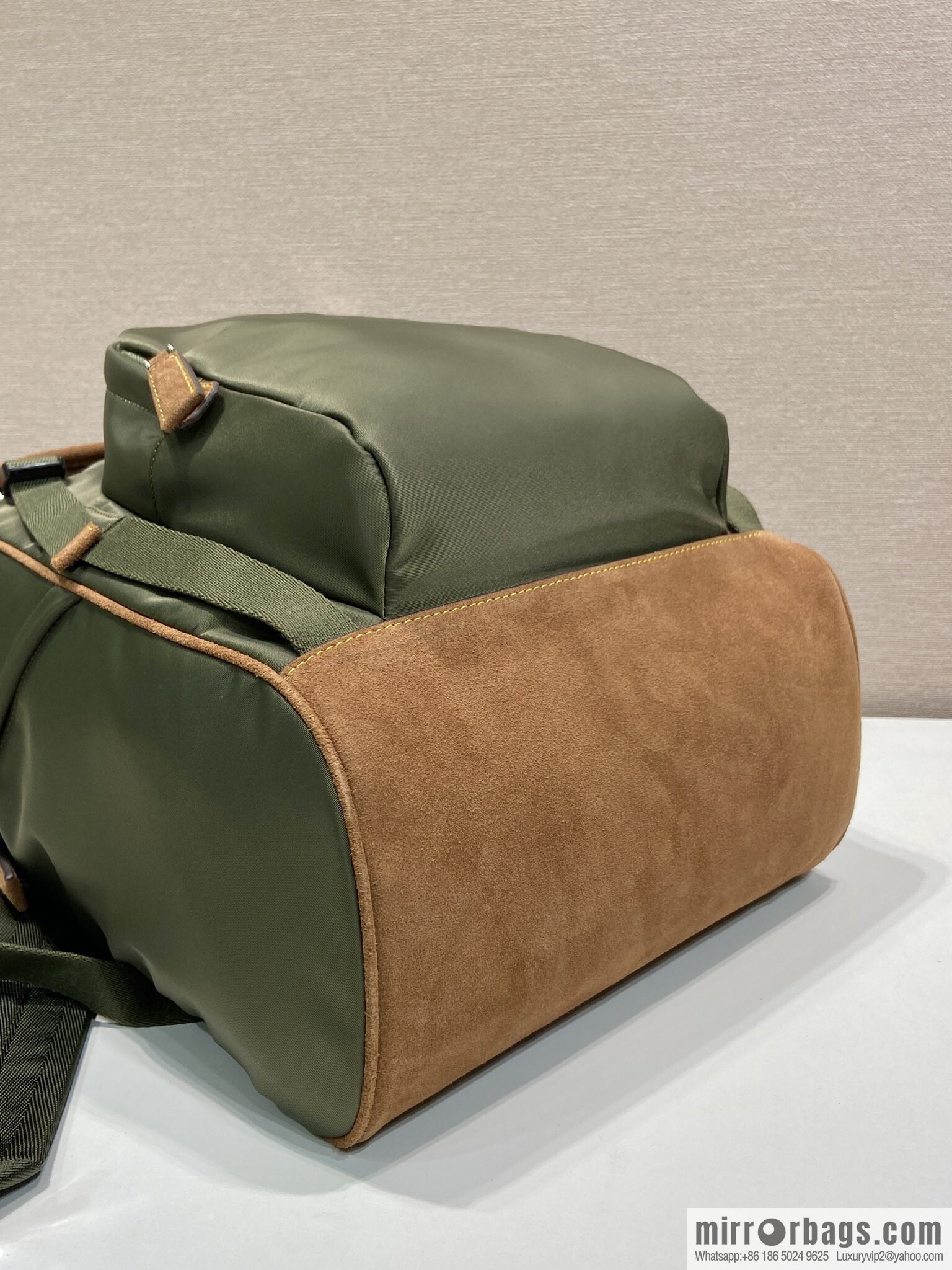 PRADA 🎉 new shoulder strap 🎉 2VZ135 new color 🎉🎉 army green