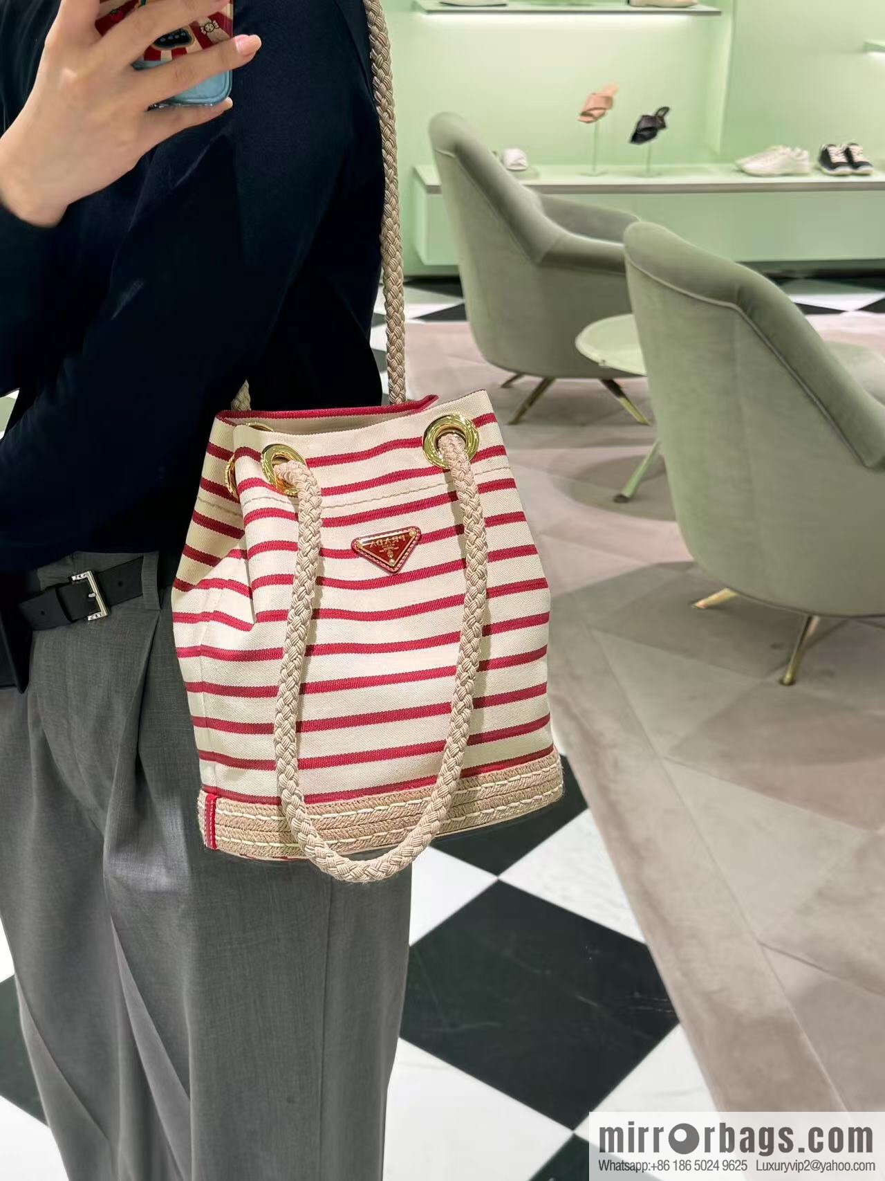 PRADA 🎉 new bucket bag 🎉 1BE082 striped 🎉🎉 red stripes