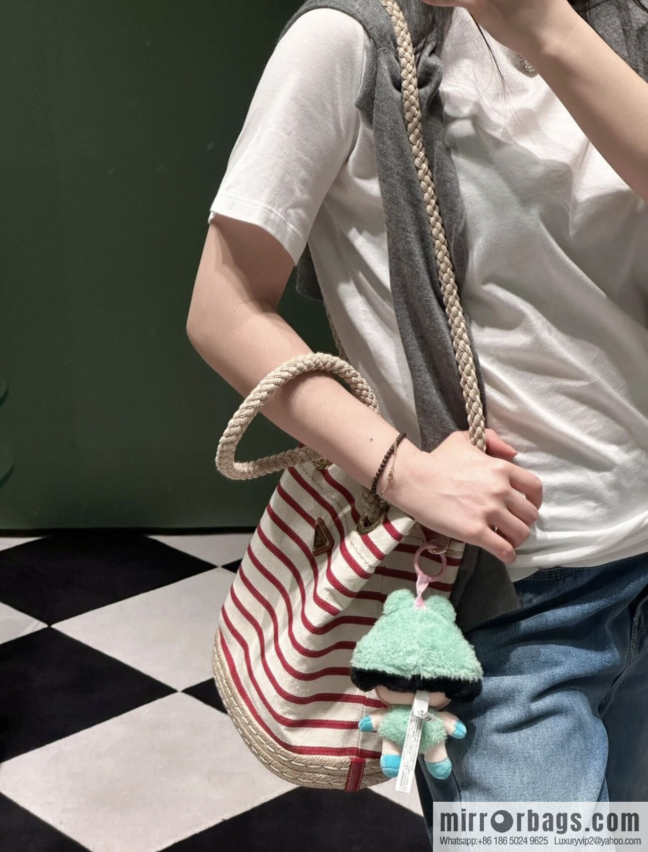 PRADA 🎉 new bucket bag 🎉 1BE082 striped 🎉🎉 red stripes