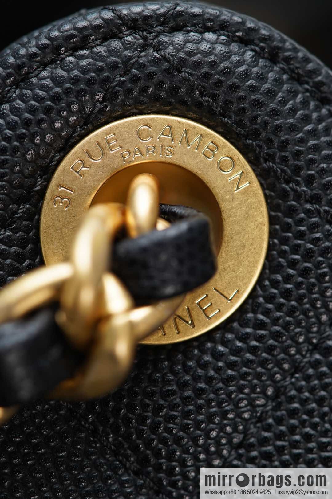 𝐂𝐡𝐚𝐧𝐞𝐥 𝟐𝟓𝐬 𝐡𝐨𝐛𝐨 𝐛𝐚𝐠 Drawstring Bucket Bag, Black Gold Caviar, Large ✔️ AS5311
