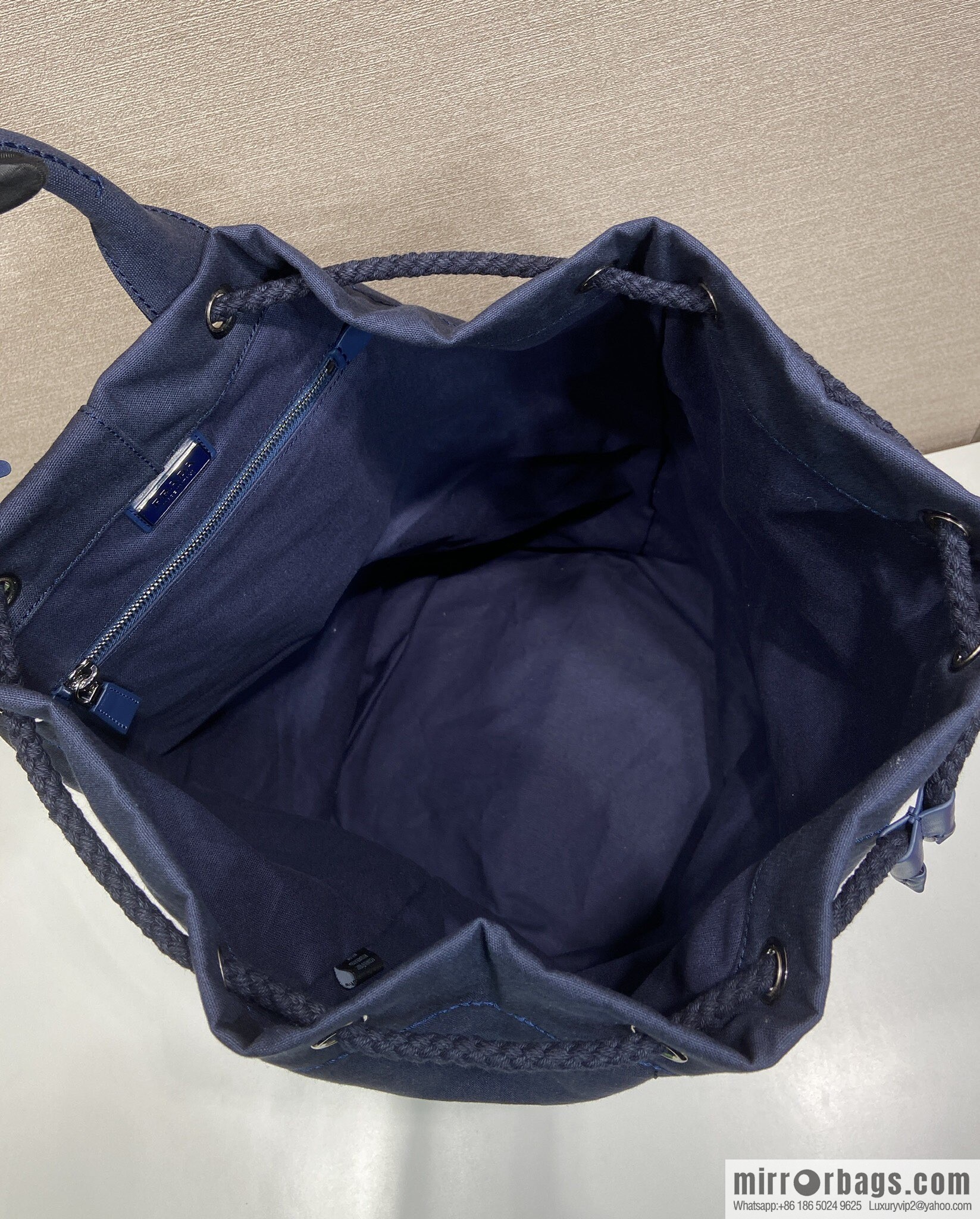 PRADA 🎉 new travel bag 🎉 2VY011🎉🎉