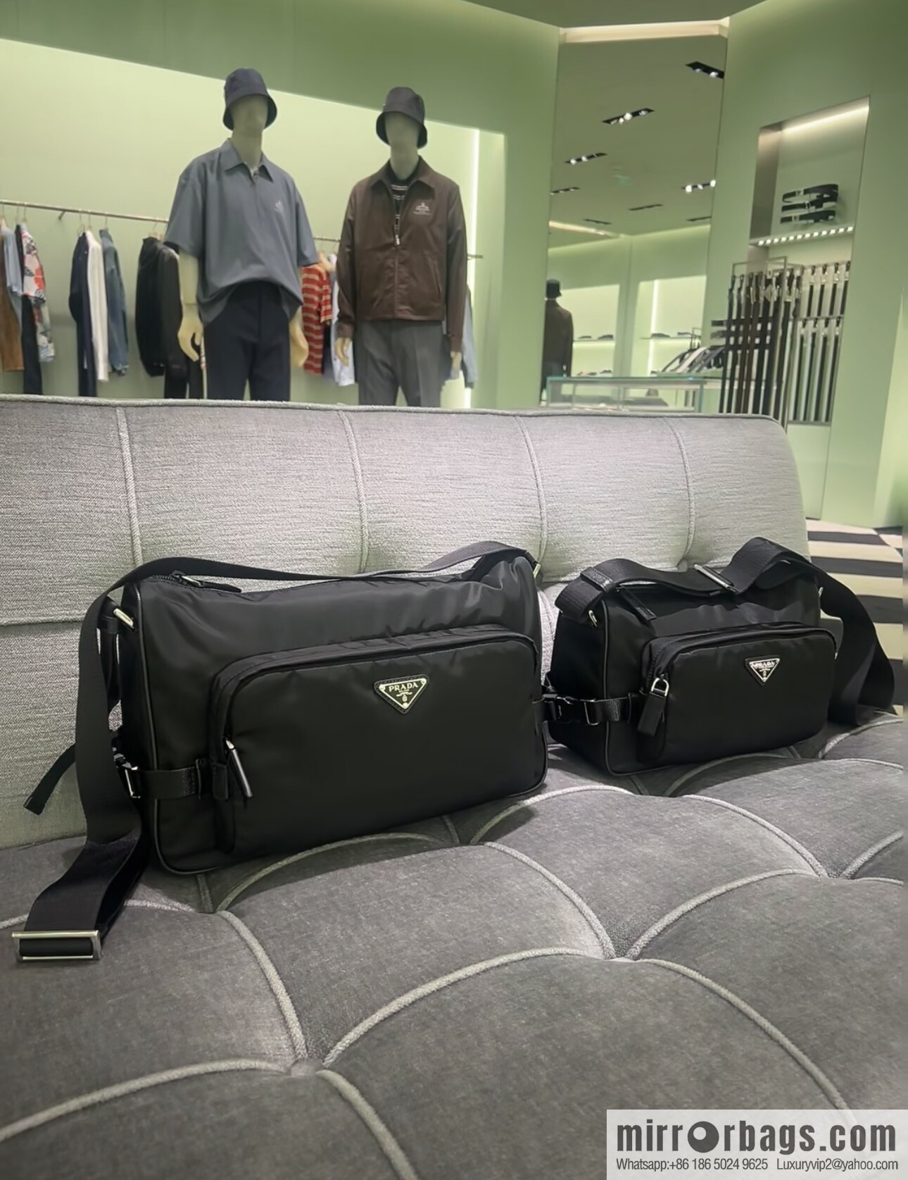 PRADA 🎉 new messenger bag 🎉🎉 2VH191 large🎉🎉