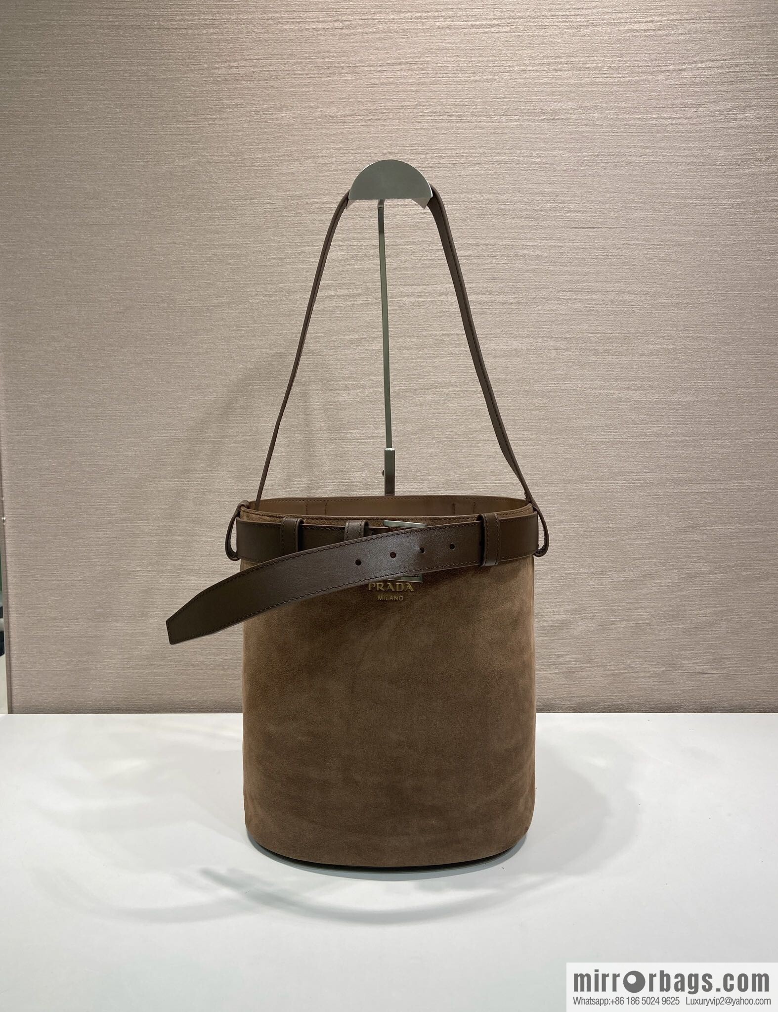 PRADA 🎉 new bucket bag 🎉 1BE085 suede🎉🎉
