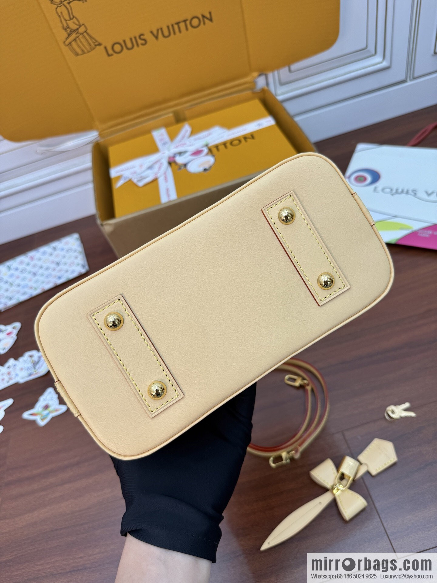 LV M13078 LV x TM Alma BB