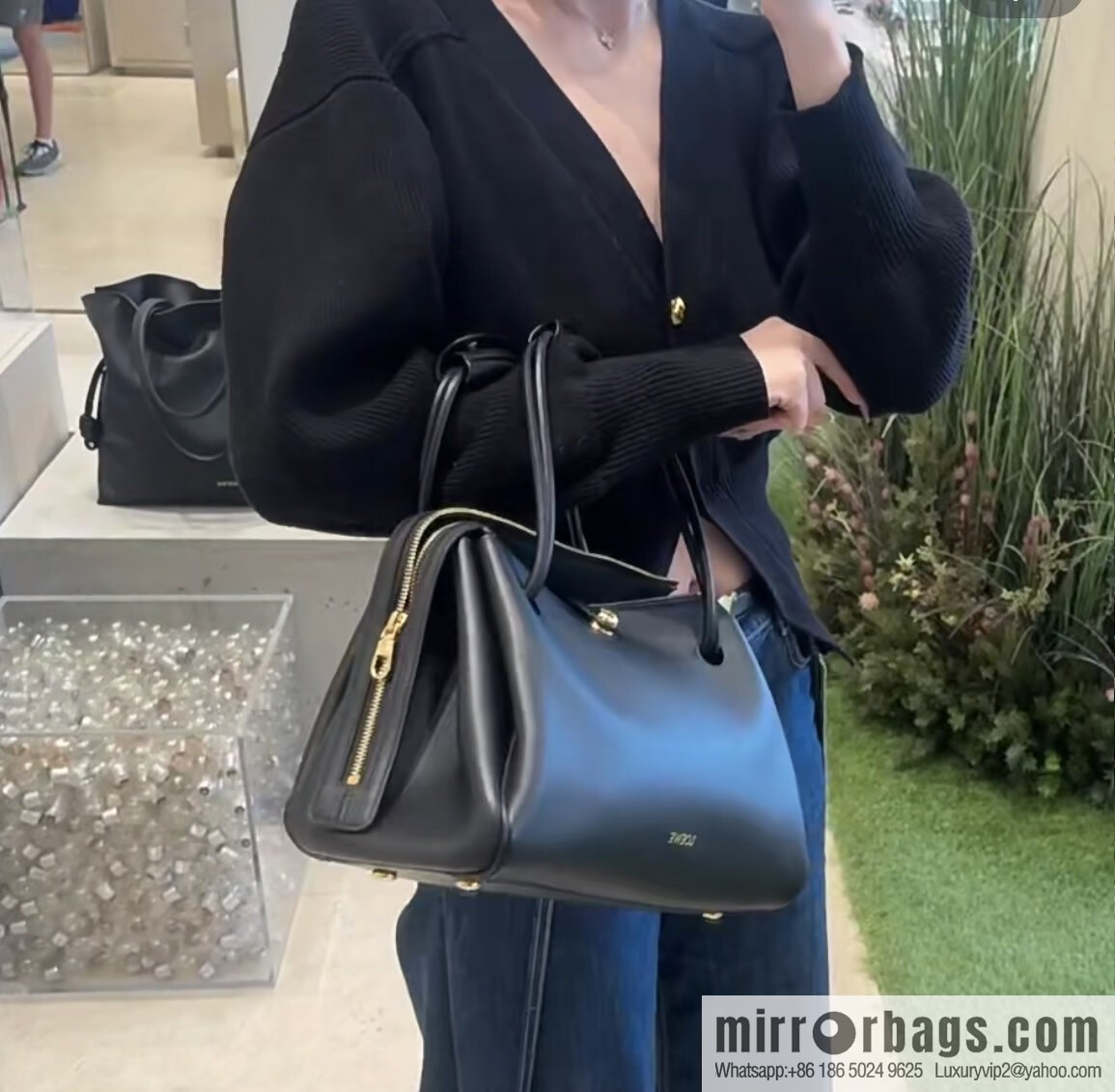 LOEWE New Madrid 0806 Black