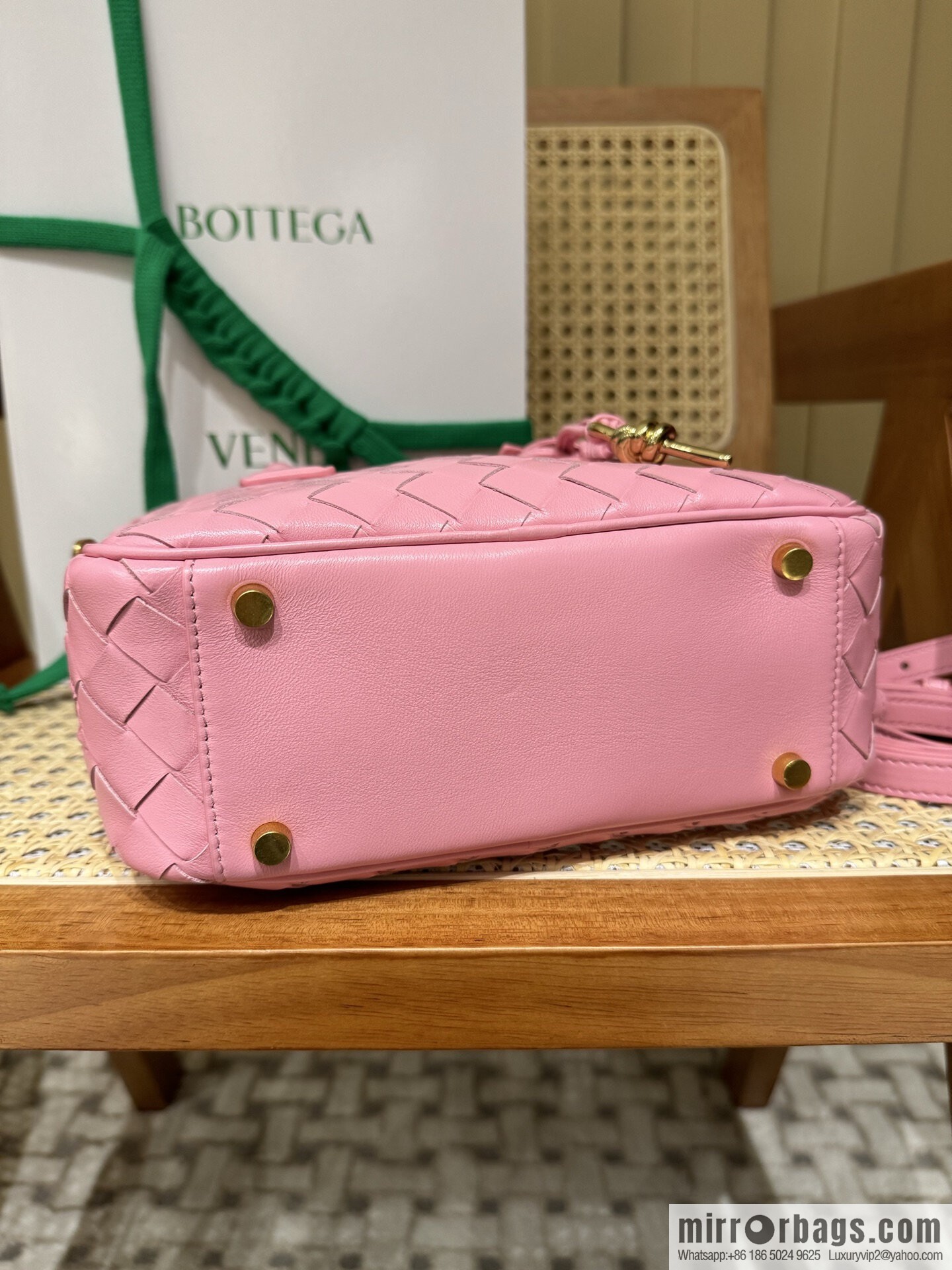 BV Small Getaway Tote 776736 Barbie Powder