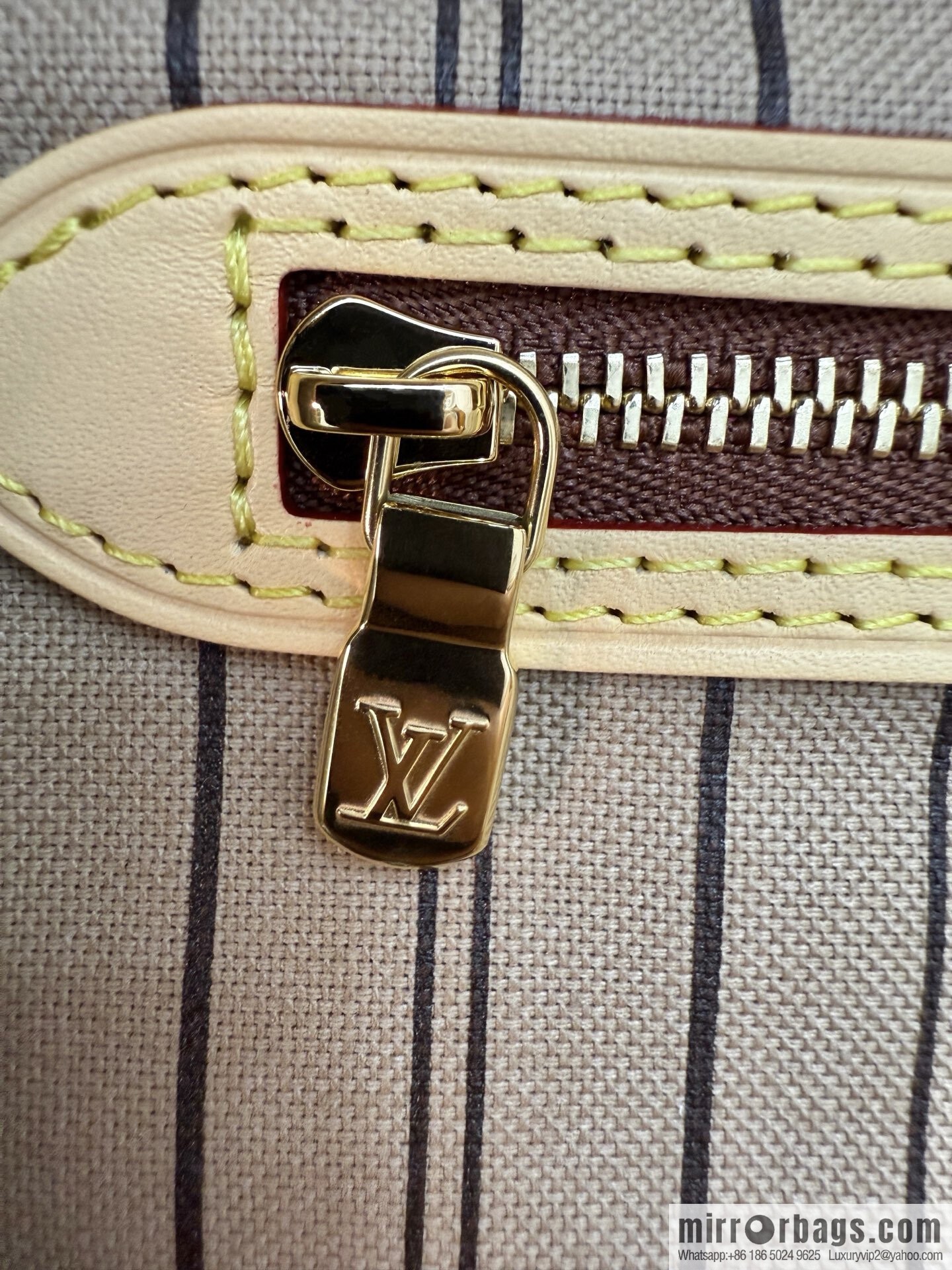 LV M46975 CUSTOMIZABLE Neverfull MM