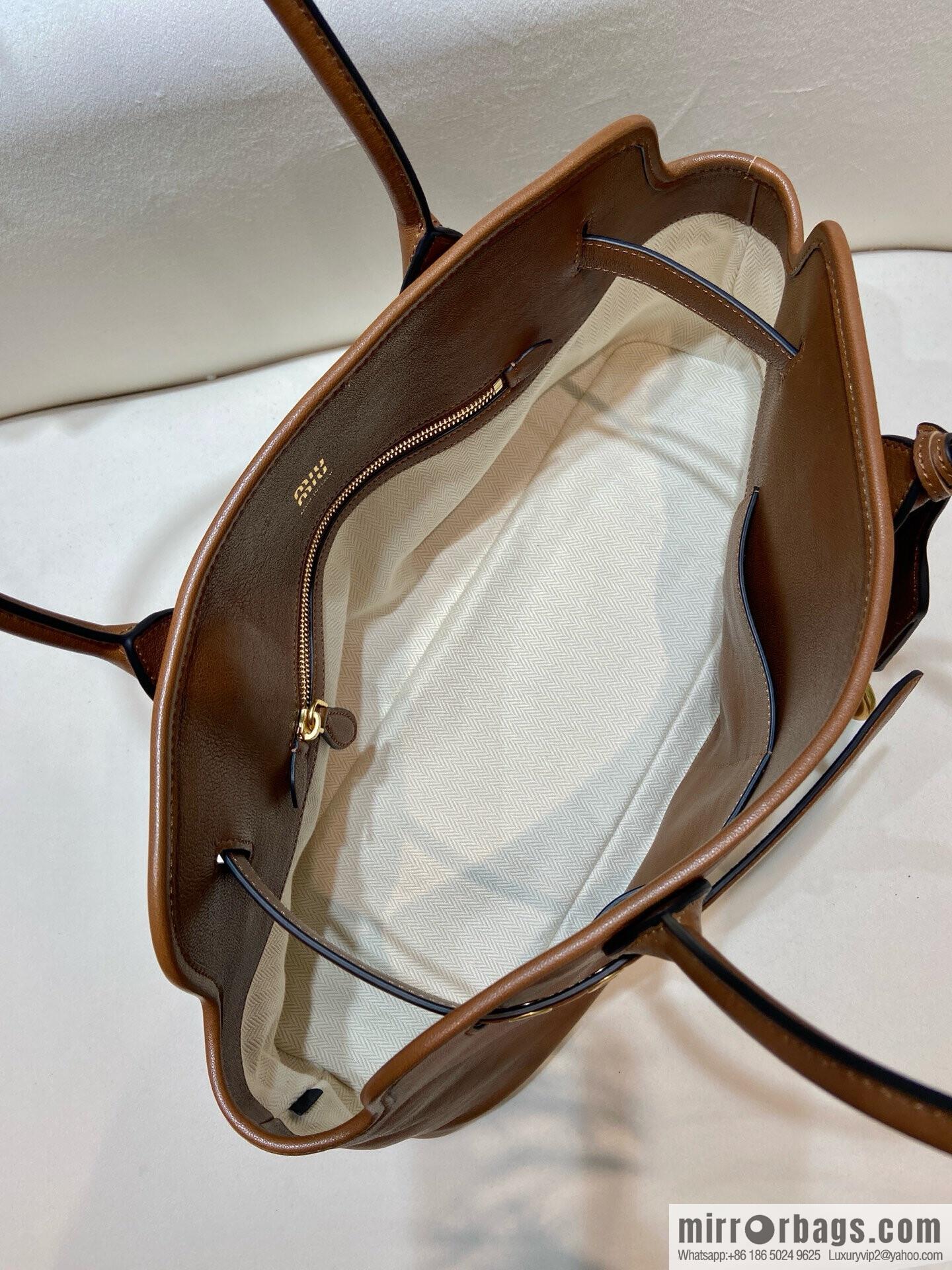 MIUMIU Aventure handbag 💕 new 💕 5BG310 💕💕 caramel color