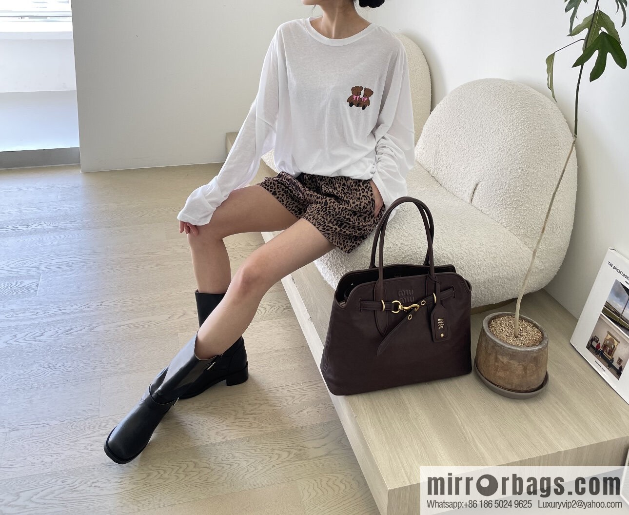 MIUMIU Aventure handbag 💕 new 💕 5BG291 💕💕 coffee color