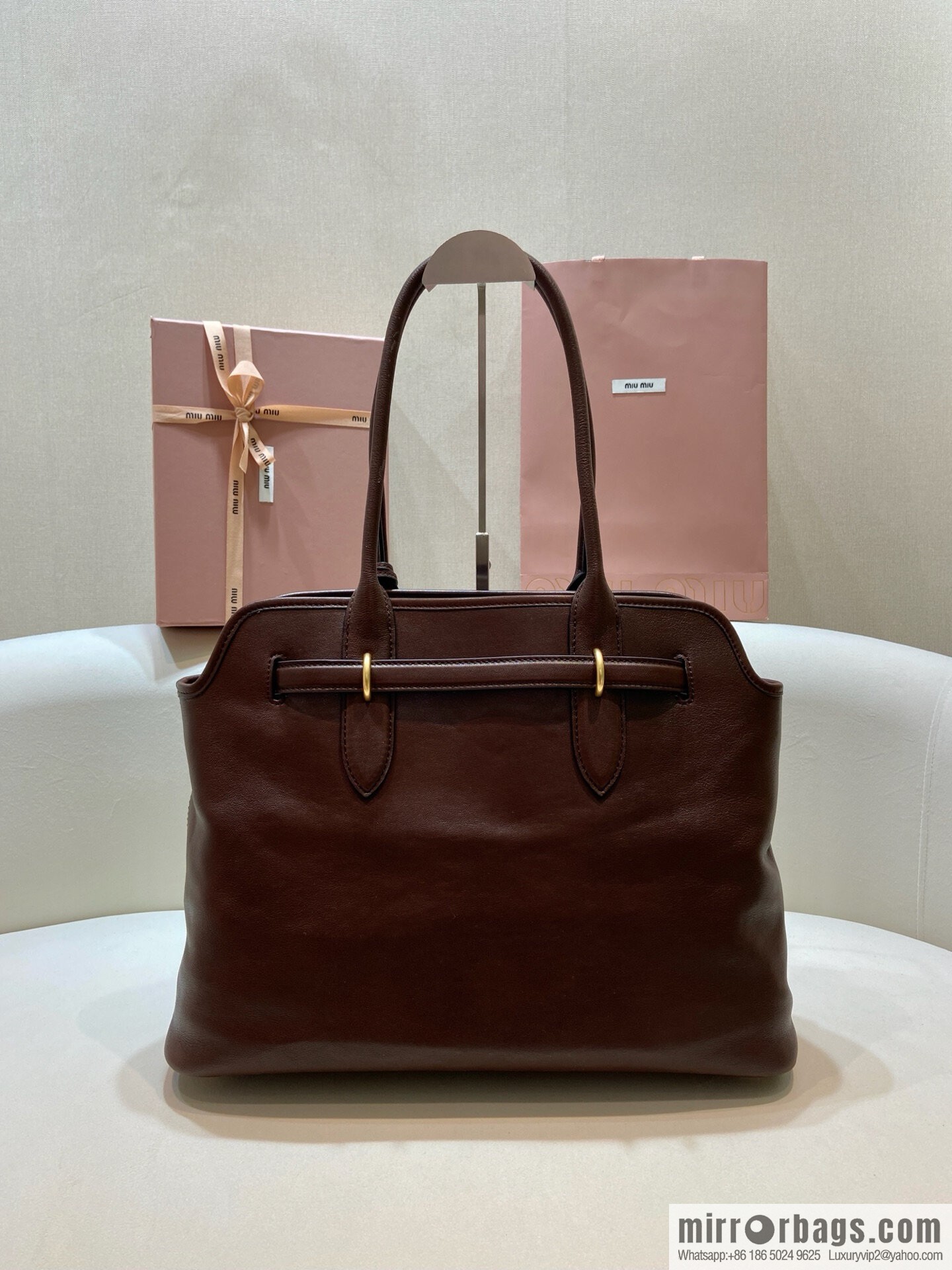 MIUMIU Aventure handbag 💕 new 💕 5BG291 💕💕 coffee color
