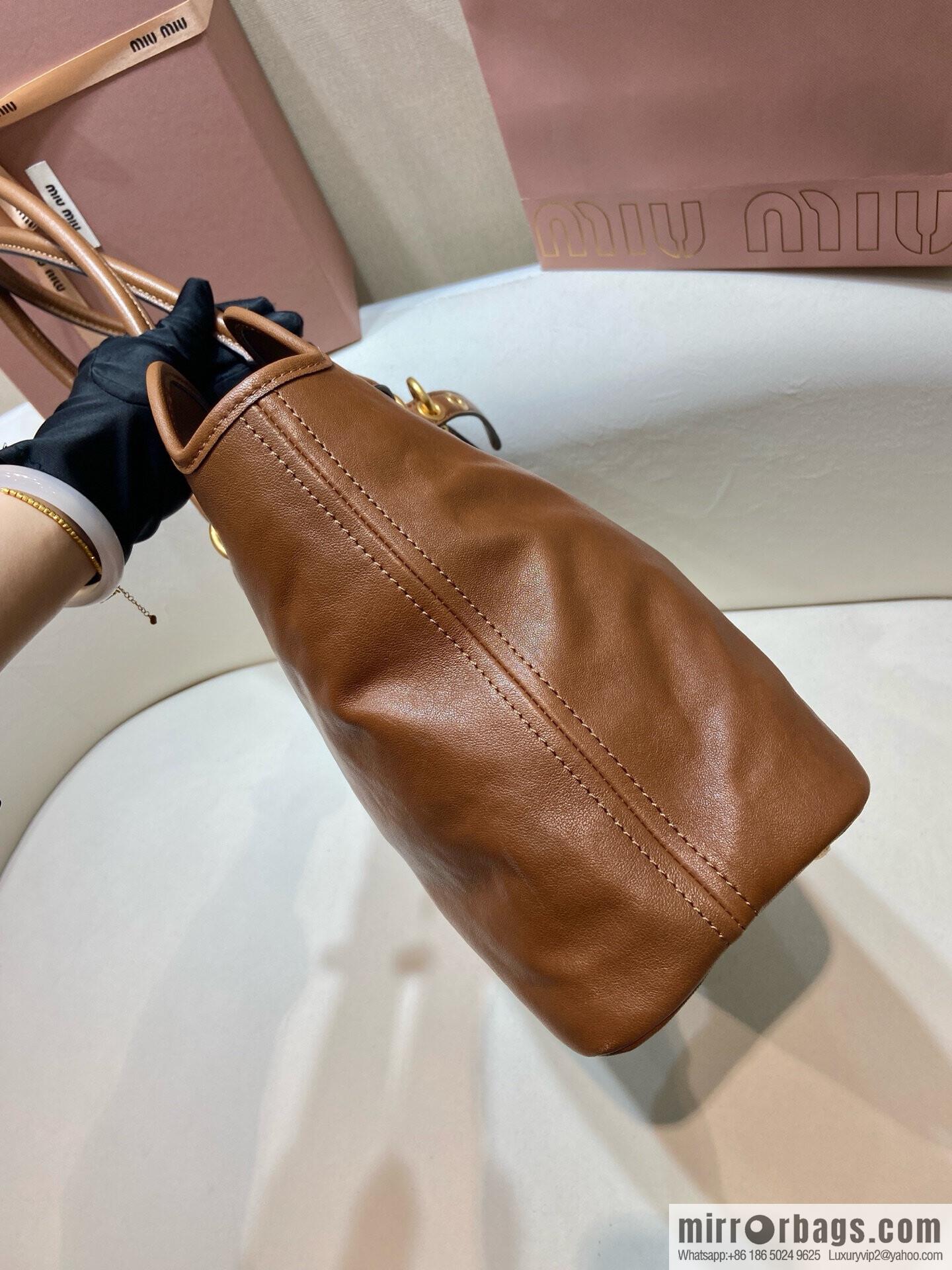 MIUMIU Aventure handbag 💕 new 💕 5BG291 💕💕 caramel color