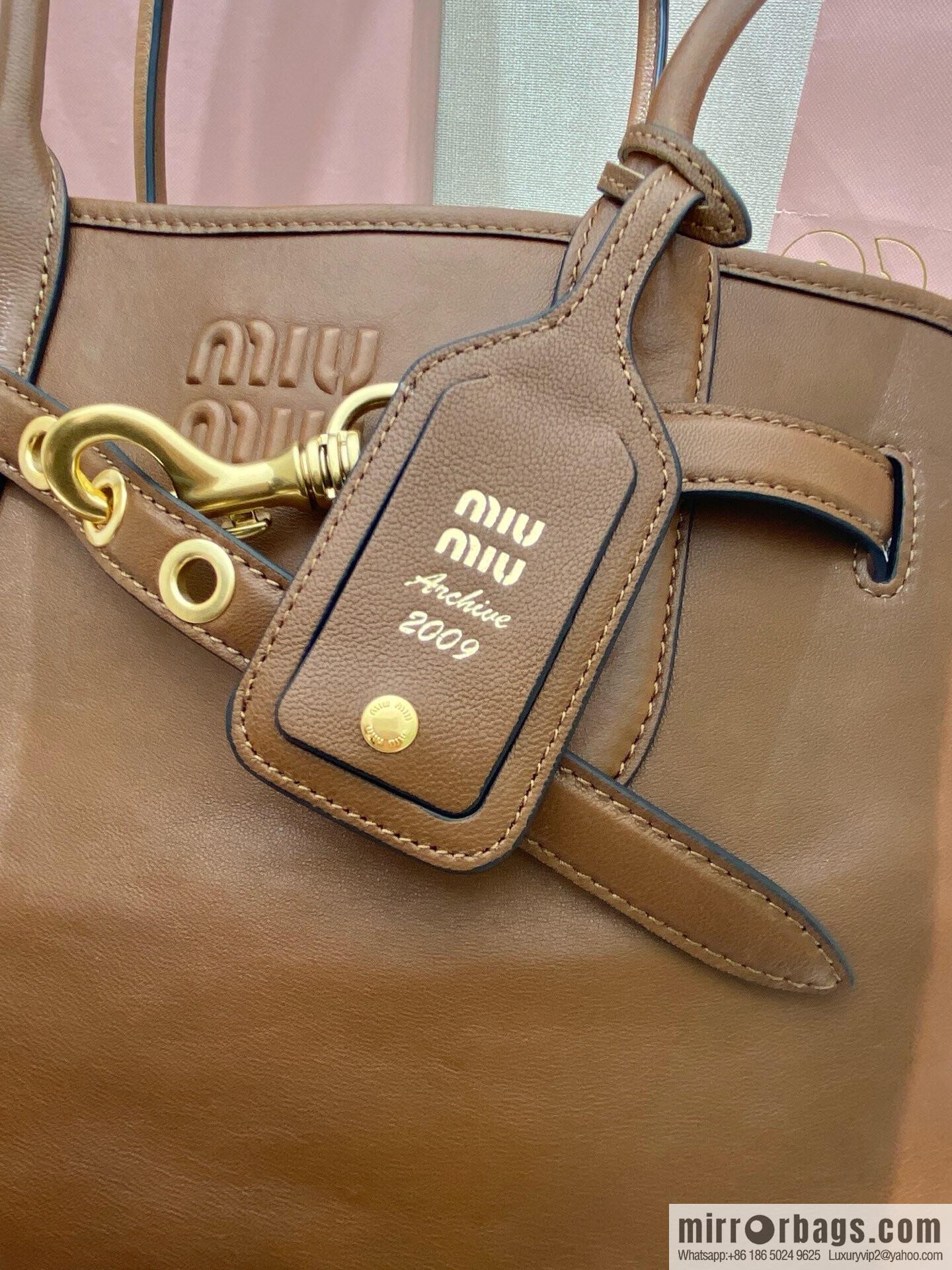 MIUMIU Aventure handbag 💕 new 💕 5BG291 💕💕 caramel color