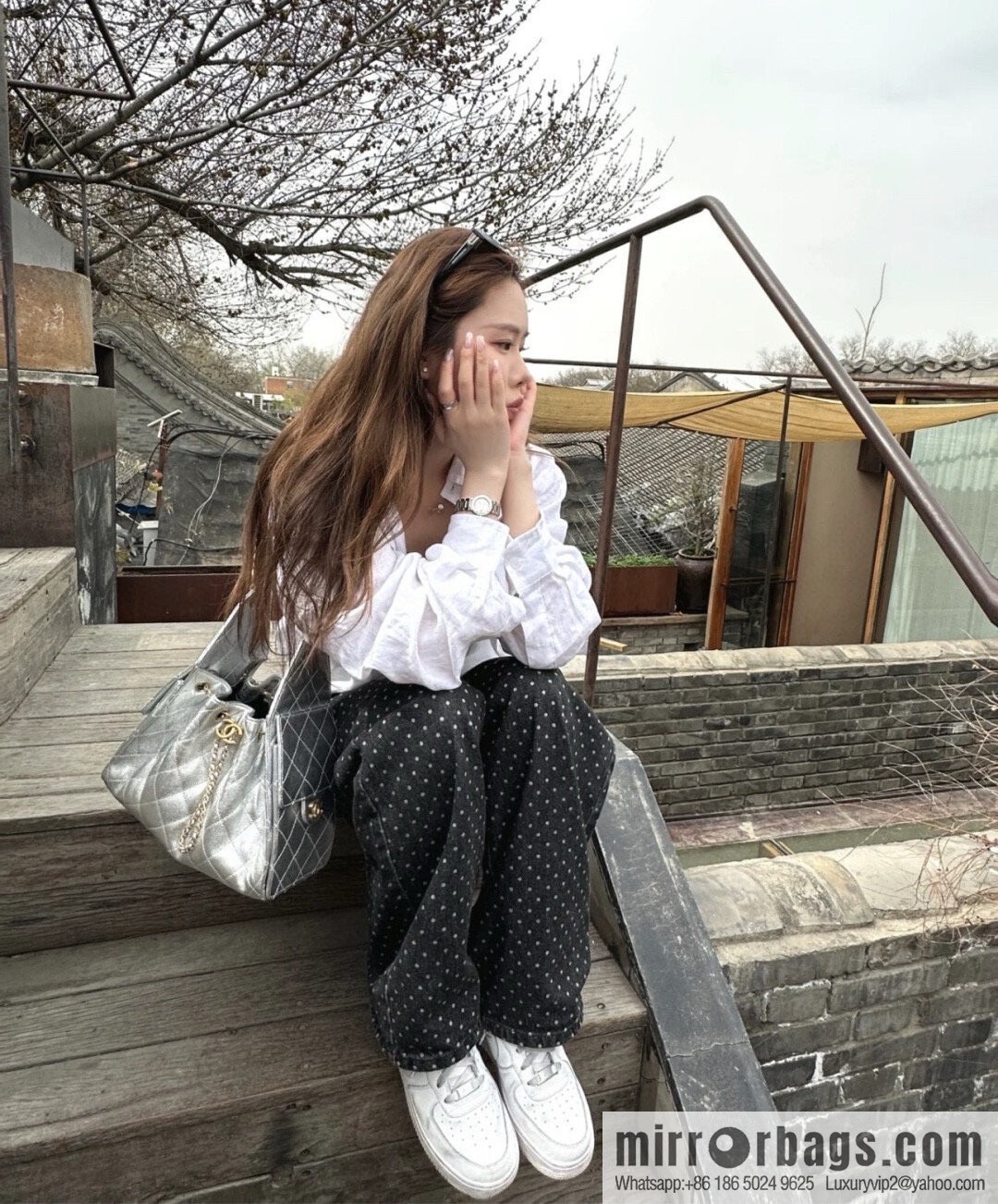 𝐂𝐡𝐚𝐧𝐞𝐥 𝟐𝟓𝐬 𝐬𝐦𝐚𝐥𝐥 𝐡𝐨𝐛𝐨 Drawstring Bucket Bag, Silver, Small ✔️ AS5293