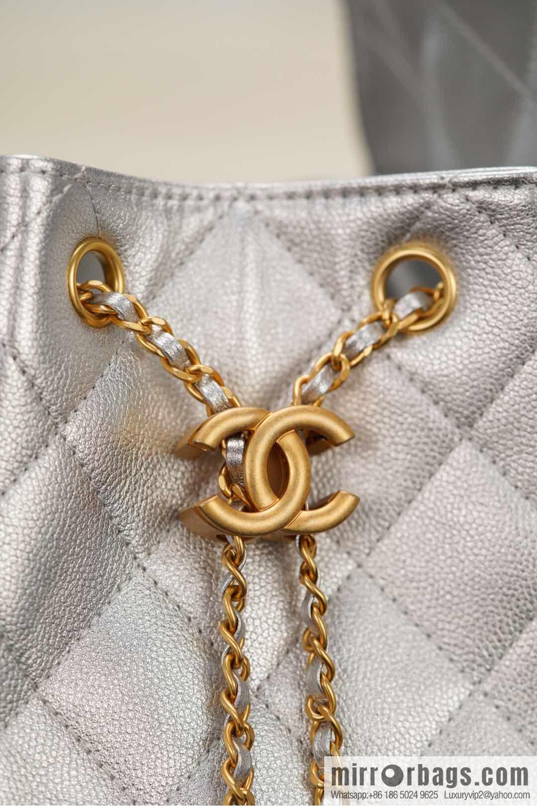 𝐂𝐡𝐚𝐧𝐞𝐥 𝟐𝟓𝐬 𝐬𝐦𝐚𝐥𝐥 𝐡𝐨𝐛𝐨 Drawstring Bucket Bag, Silver, Small ✔️ AS5293