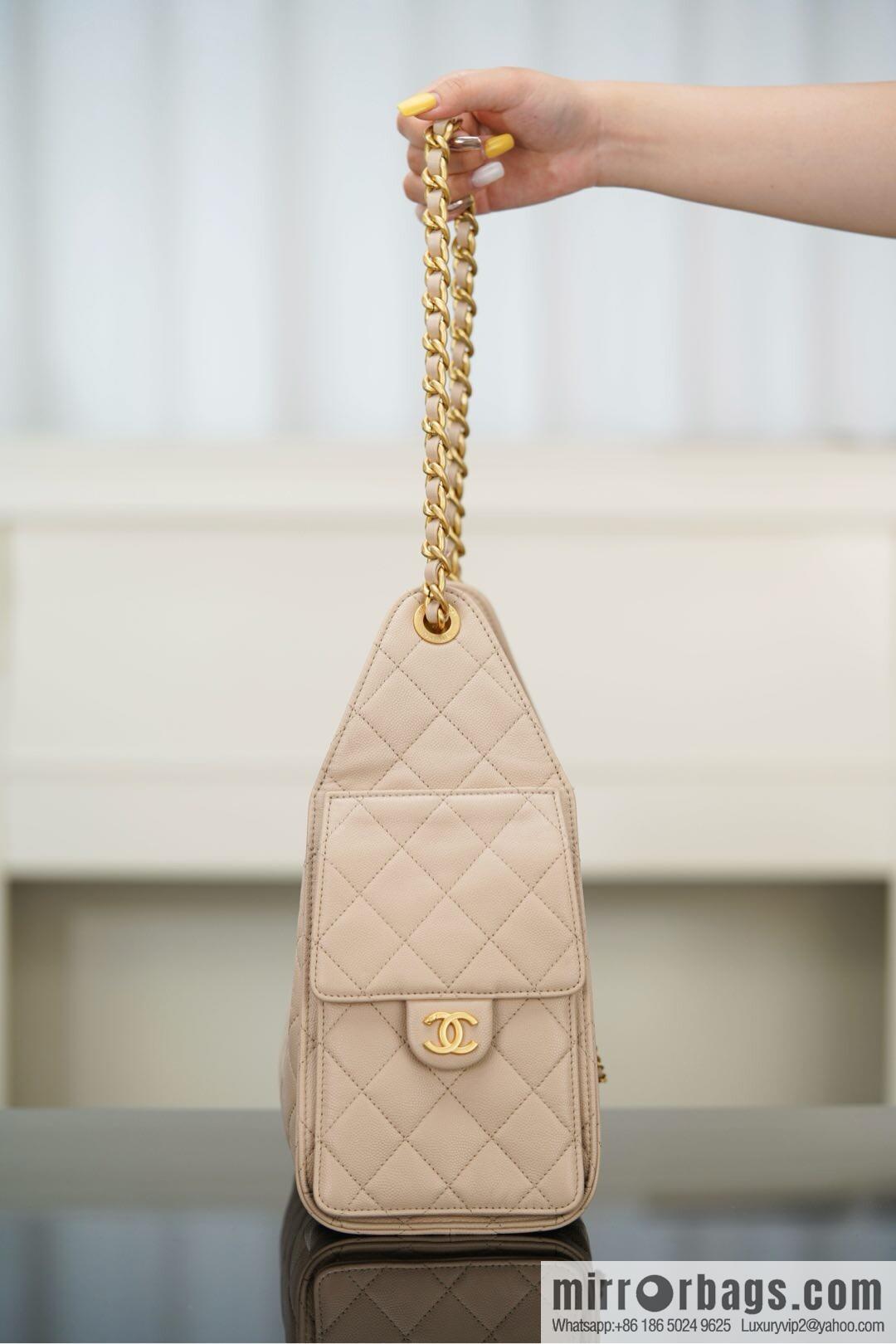 𝐂𝐡𝐚𝐧𝐞𝐥 𝟐𝟓𝐬 𝐬𝐦𝐚𝐥𝐥 𝐡𝐨𝐛𝐨 Drawstring Bucket Bag, Apricot Caviar, Small ✔️ AS5293