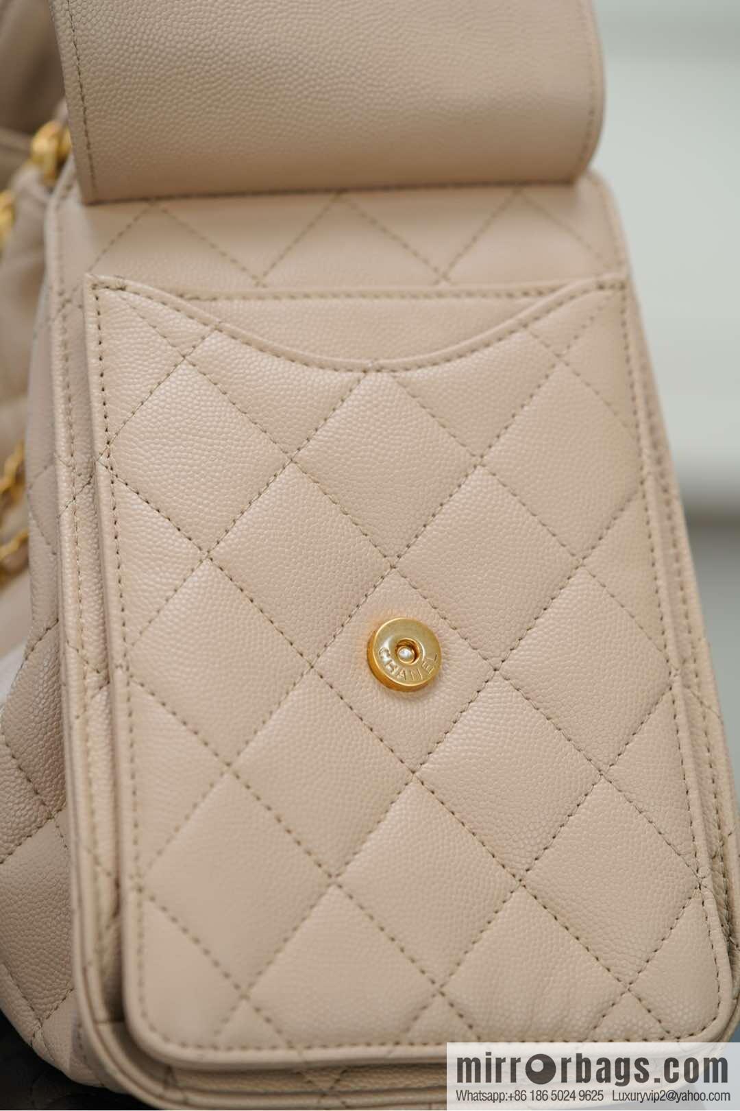 𝐂𝐡𝐚𝐧𝐞𝐥 𝟐𝟓𝐬 𝐬𝐦𝐚𝐥𝐥 𝐡𝐨𝐛𝐨 Drawstring Bucket Bag, Apricot Caviar, Small ✔️ AS5293