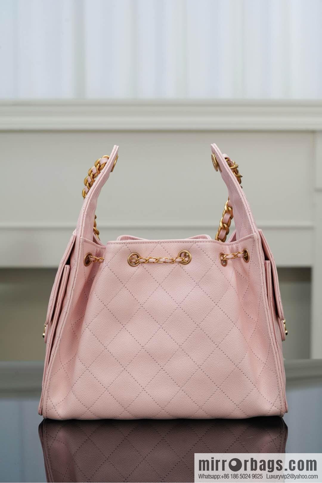 𝐂𝐡𝐚𝐧𝐞𝐥 𝟐𝟓𝐬 𝐬𝐦𝐚𝐥𝐥 𝐡𝐨𝐛𝐨 Drawstring Bucket Bag, Pink, Small AS5293