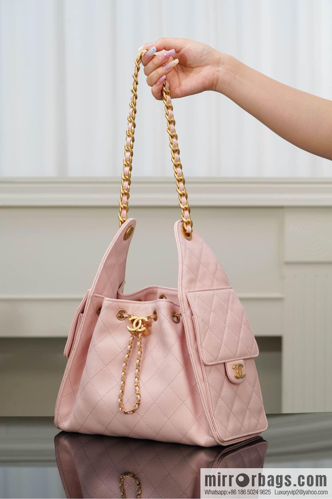 𝐂𝐡𝐚𝐧𝐞𝐥 𝟐𝟓𝐬 𝐬𝐦𝐚𝐥𝐥 𝐡𝐨𝐛𝐨 Drawstring Bucket Bag, Pink, Small AS5293