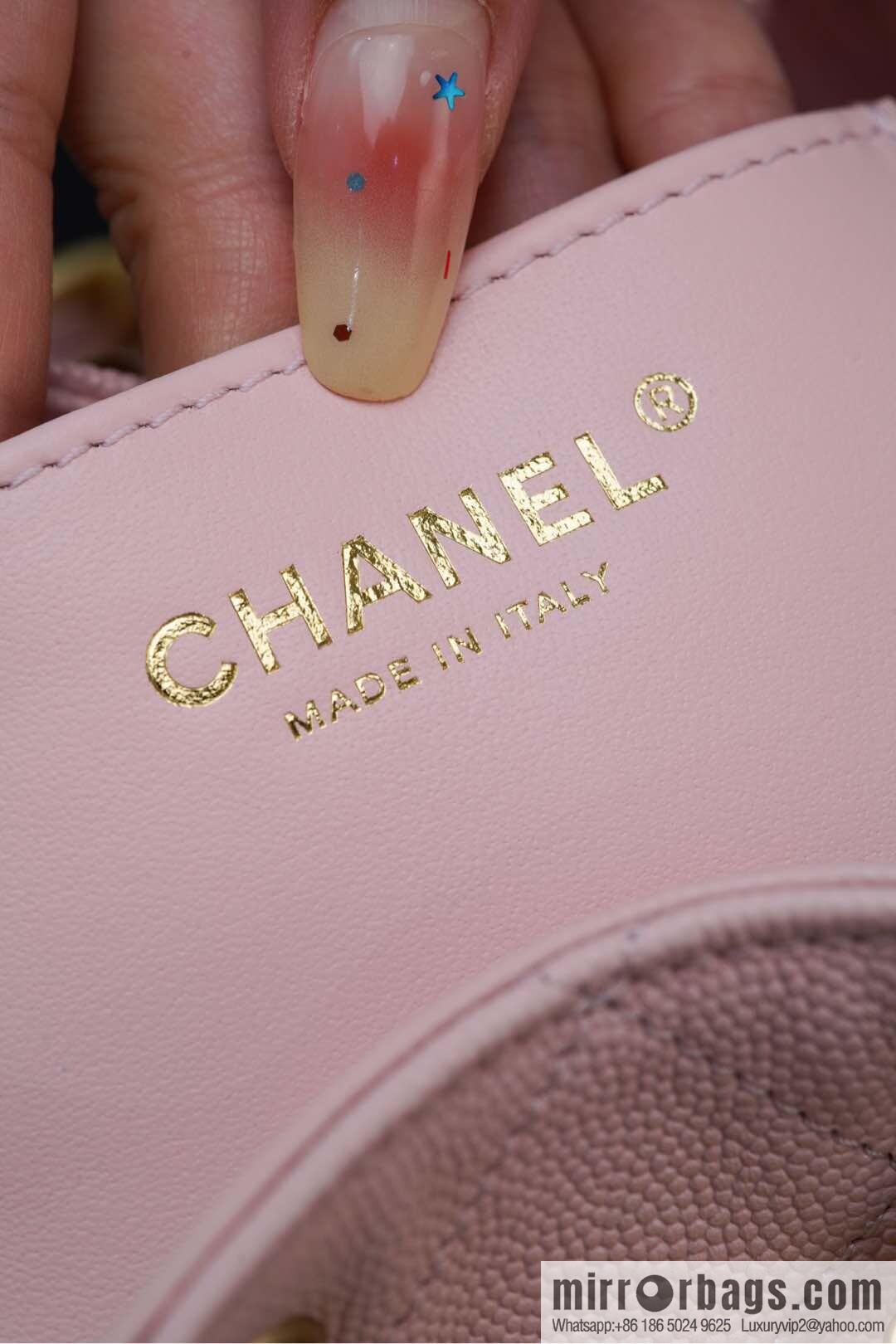 𝐂𝐡𝐚𝐧𝐞𝐥 𝟐𝟓𝐬 𝐬𝐦𝐚𝐥𝐥 𝐡𝐨𝐛𝐨 Drawstring Bucket Bag, Pink, Small AS5293
