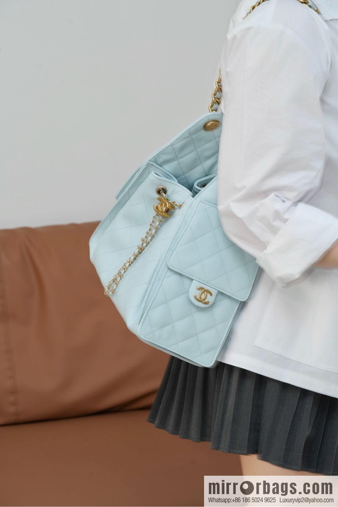 𝐂𝐡𝐚𝐧𝐞𝐥 𝟐𝟓𝐬 𝐬𝐦𝐚𝐥𝐥 𝐡𝐨𝐛𝐨 Drawstring Bucket Bag, Tiffany Blue 💙 S AS5293