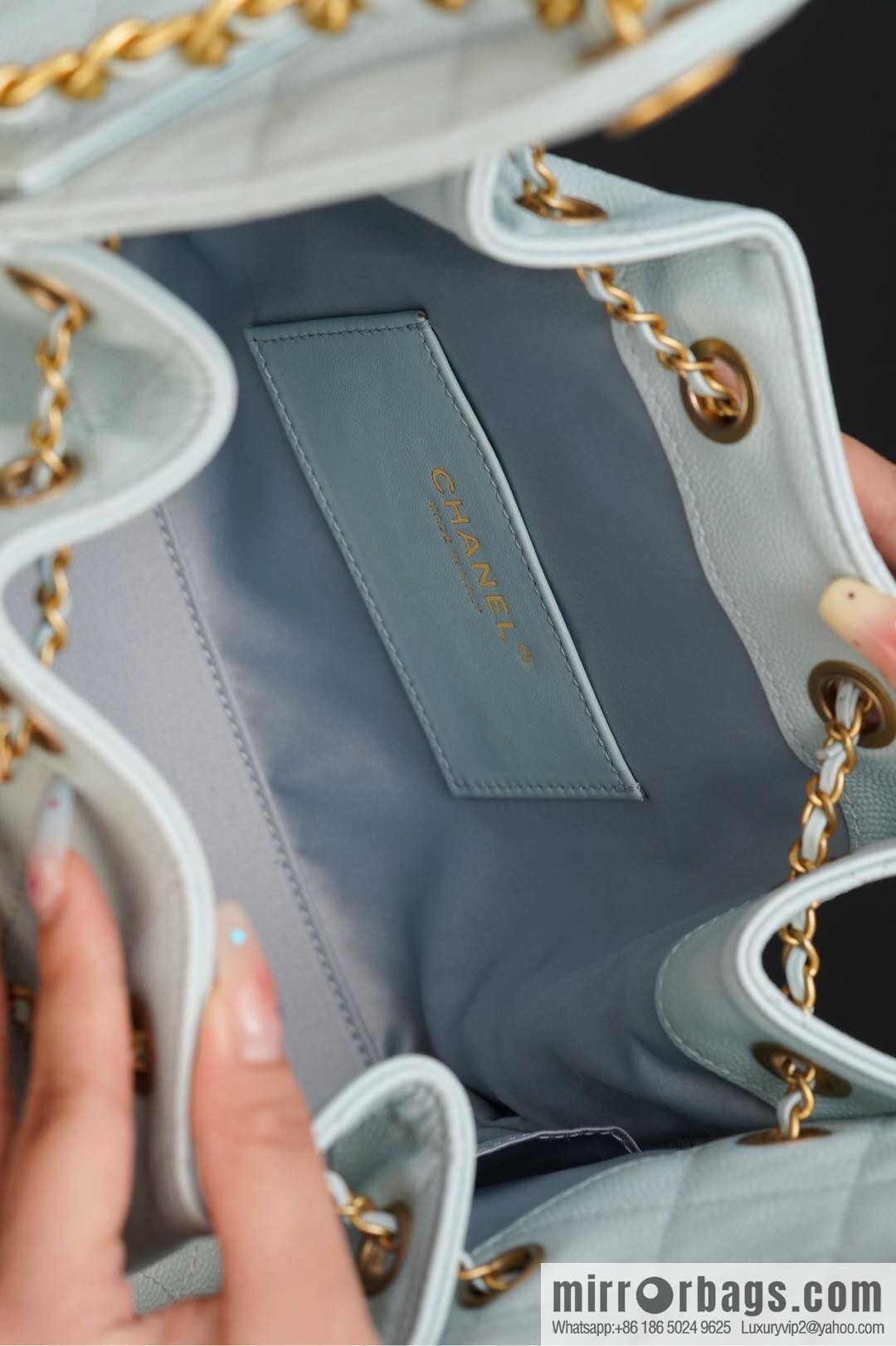 𝐂𝐡𝐚𝐧𝐞𝐥 𝟐𝟓𝐬 𝐬𝐦𝐚𝐥𝐥 𝐡𝐨𝐛𝐨 Drawstring Bucket Bag, Tiffany Blue 💙 S AS5293