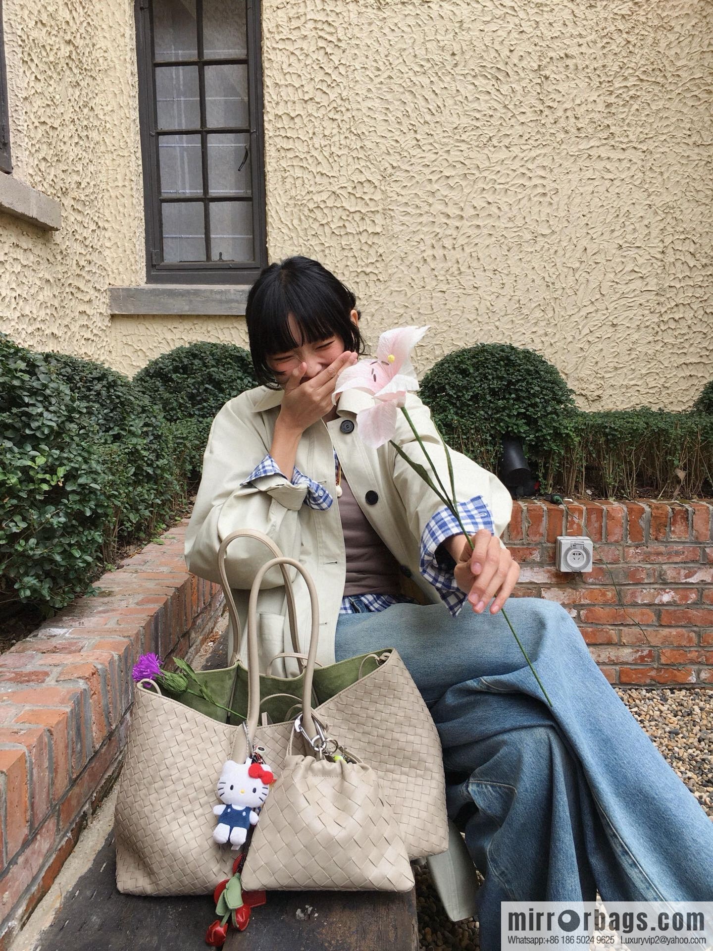 BV Large Pinacoteca Tote Bag 817166 Hazel