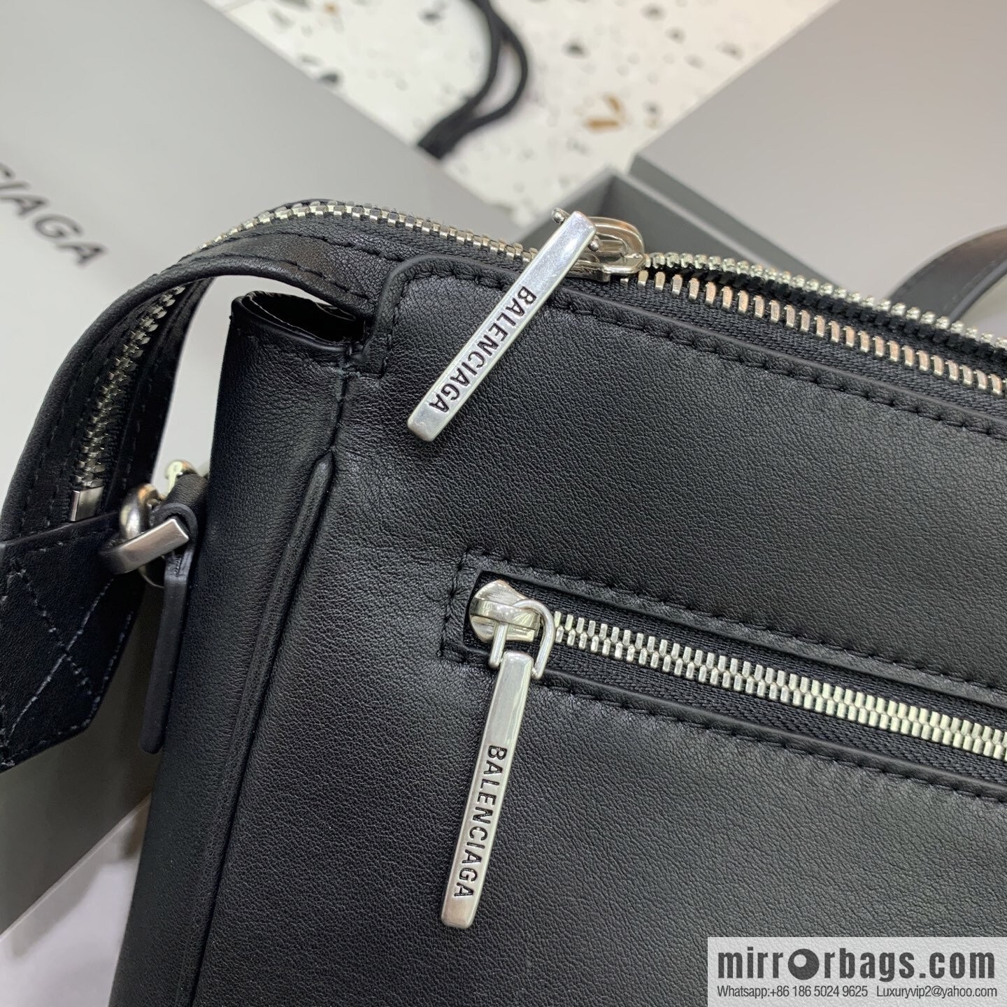 Balenciaga ➰ Belair Courier Bag 843032
