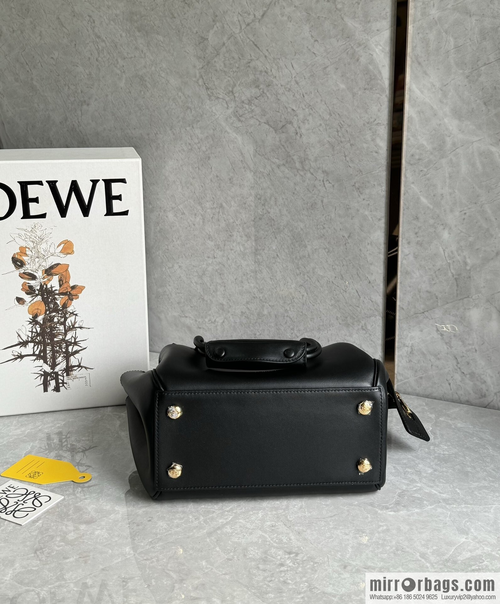 LOEWE New Madrid S 0807 Black