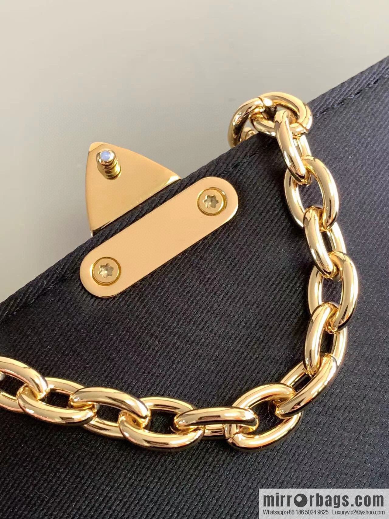 LV M82637 WALLET ON CHAIN MÉTIS Chain Bag