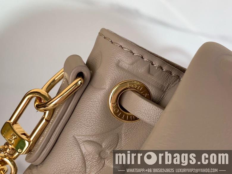 LV Replica Bags Coussin M13387 20x7.5x15cm gf
