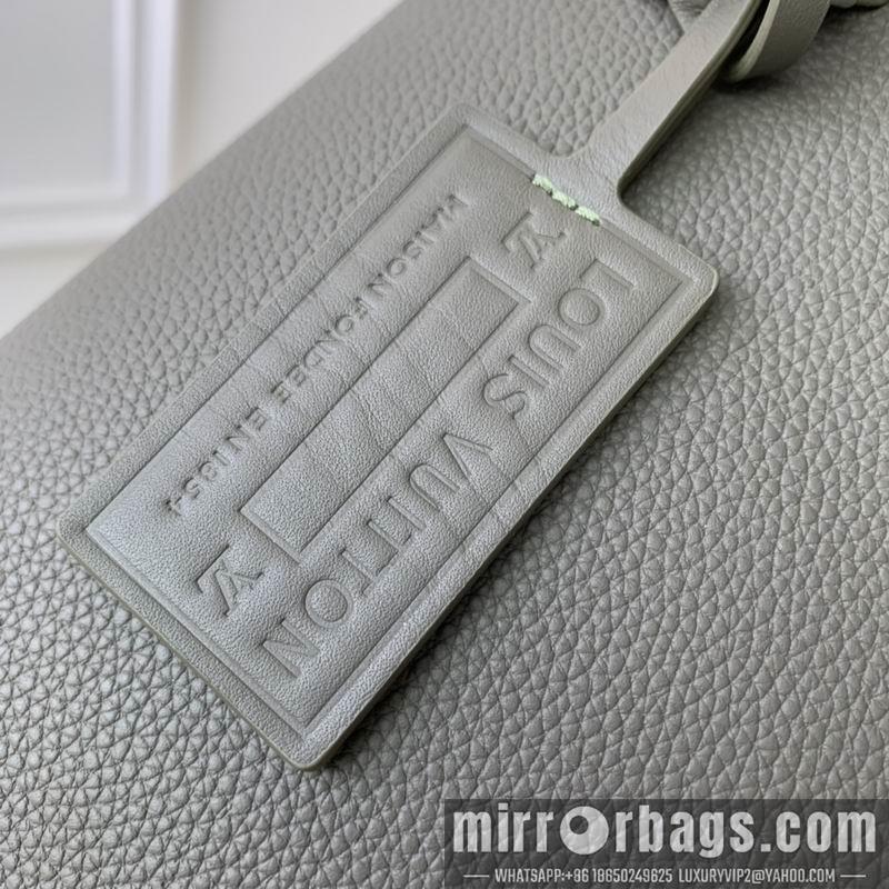 LV Replica Bags Aerogram iPad M69837军绿 30x22x5cm gf