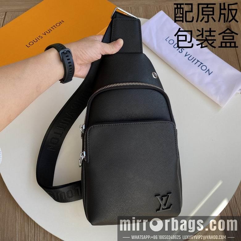 LV Replica Bags 1047 30X17X5cm