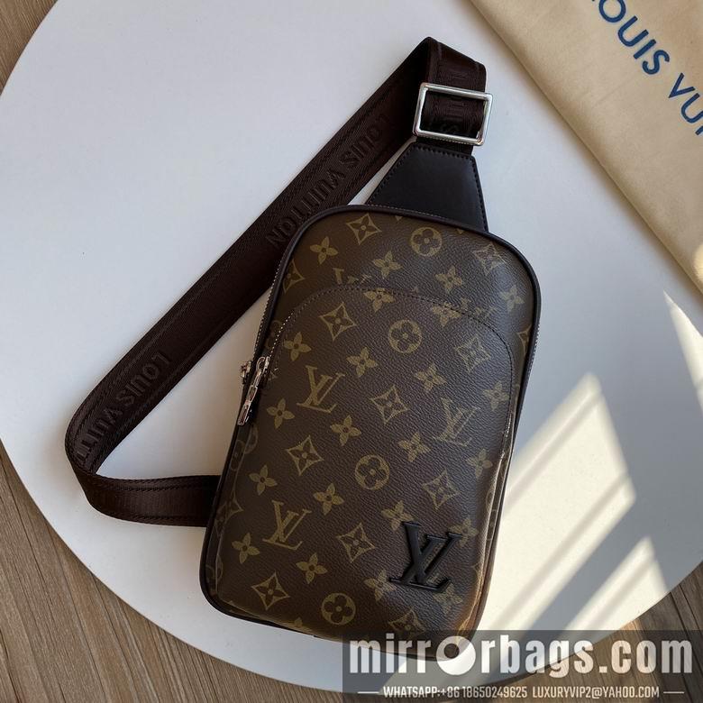 LV Replica Bags 2072 27X18X5cm