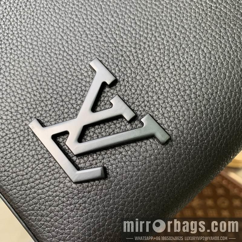 LV Replica Bags Aerogram iPad M69837黑 30x22x5cm gf