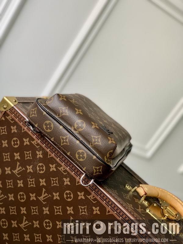 LV Replica Bags Avenue M46327老花 20x31x10cm gf