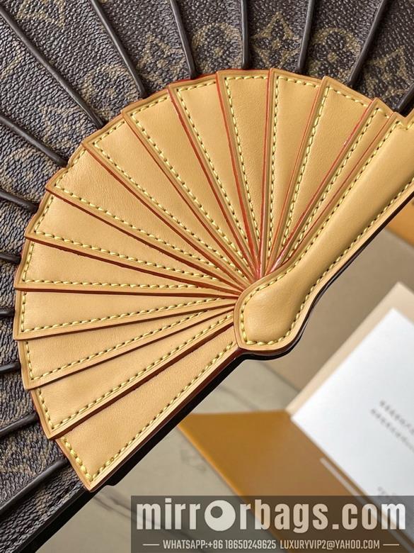 LV Replica Bags Fan M14804 37x19x6cm gf