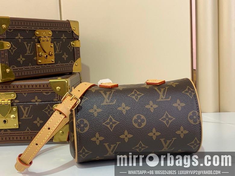 LV Replica Bags Speedy M13226 18x10.5x11.5cm gf