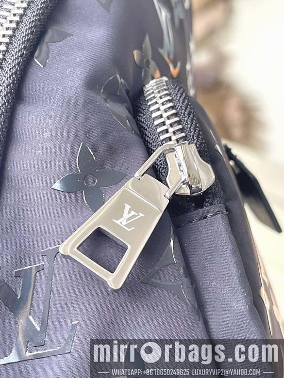 LV Replica Bags Spring M11780 17x22x10cm gf