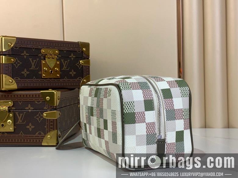 LV Replica Bags Dopp kit N00112 13x12x23cm gf1