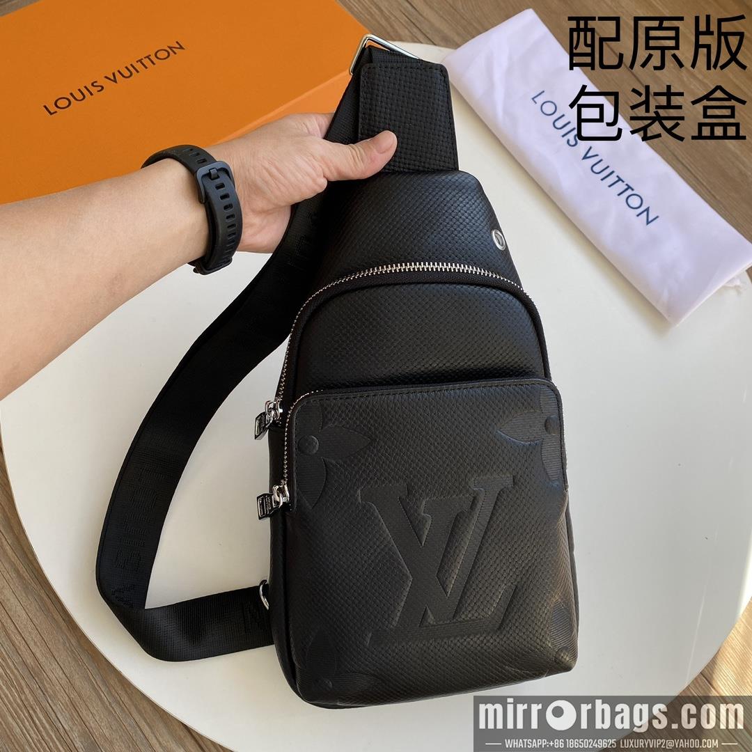 LV Replica Bags 1027 30X17X5cm