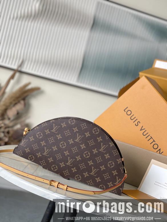 LV Replica Bags Fan M14804 37x19x6cm gf