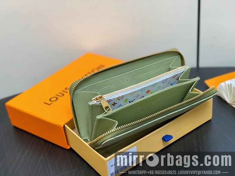 LV Replica Bags TM M13618 19.5x10.5x2.5cm gf2