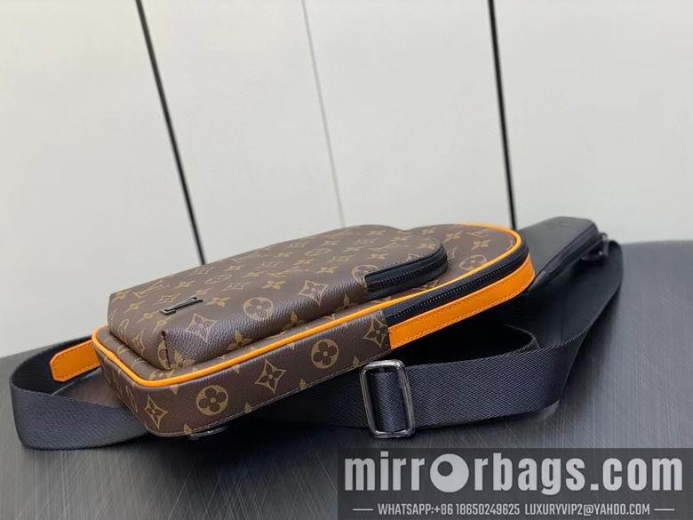 LV Replica Bags Avenue M46718 20x31x7cm gf