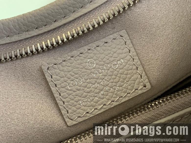 LV Replica Bags CarryAll M12917 29x24x12cm gf