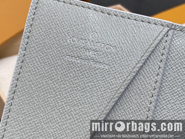 LV Replica Bags M13910 7.5x11cm gf