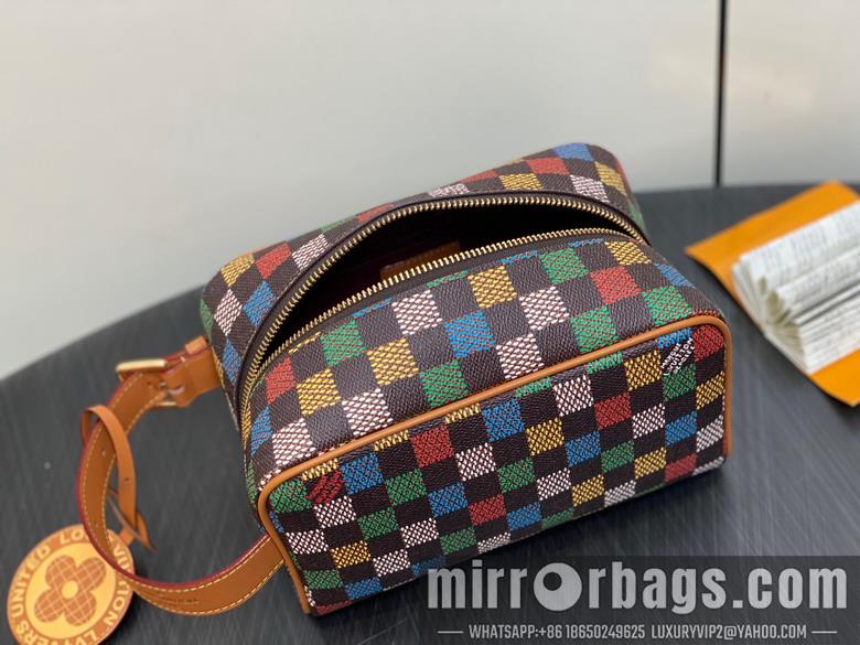 LV Replica Bags Dopp Kit M00151 23x13x12cm gf
