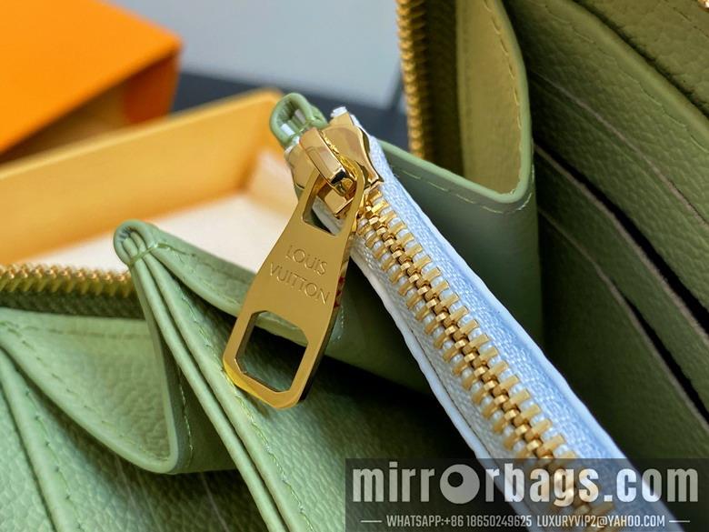 LV Replica Bags TM M13618 19.5x10.5x2.5cm gf2